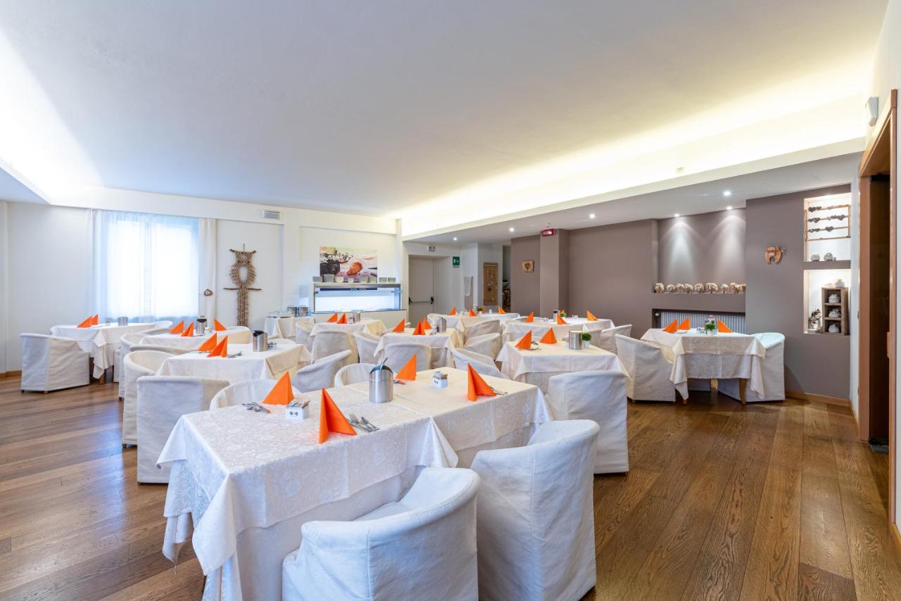 Hotel La Perla Ravascletto Esterno foto