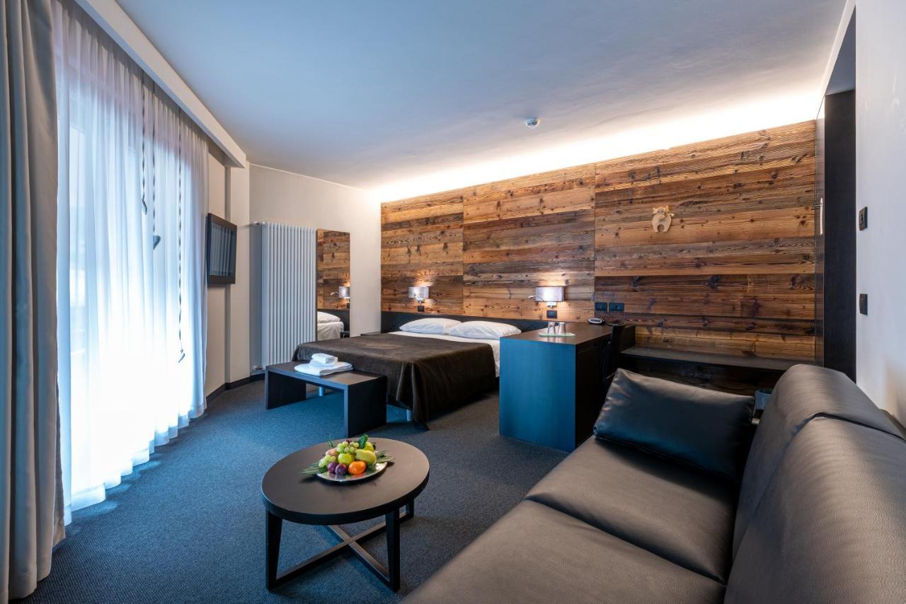 Hotel La Perla Ravascletto Esterno foto