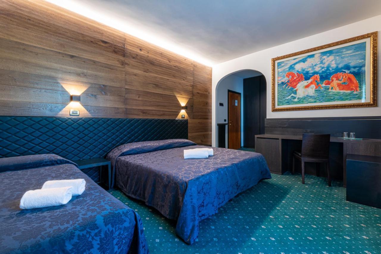Hotel La Perla Ravascletto Esterno foto