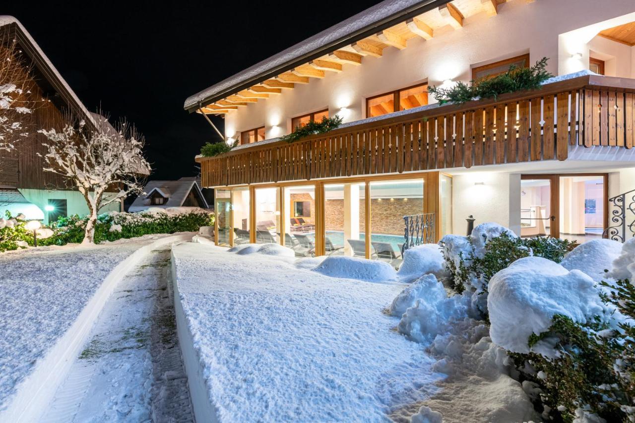 Hotel La Perla Ravascletto Esterno foto
